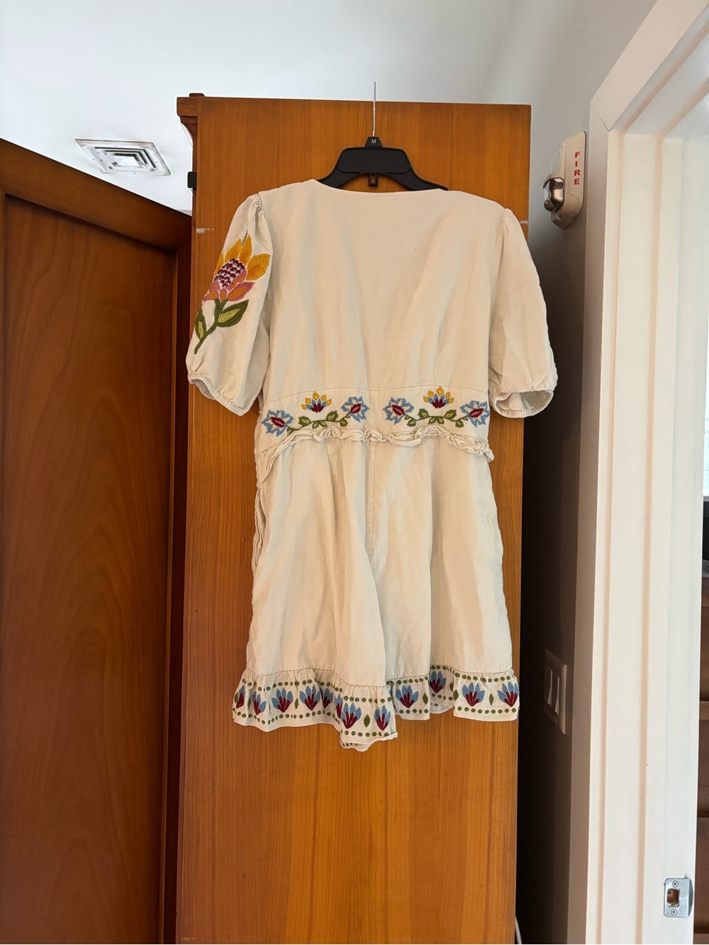 Farm Rio Summer Garden Cream Embroidered Flutter Sleeve Romper - Picture 9 of 12
